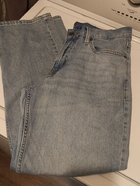 Old Navy Men's Light Blue Relaxed Fit Jeans